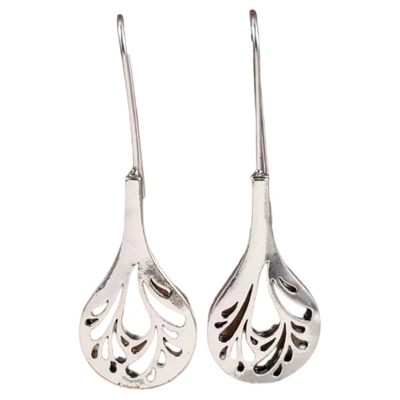 Jewelry - NEW Silver Plated Filigree Earrings 2” Drop Earrings Lightweight Cutout Earrings